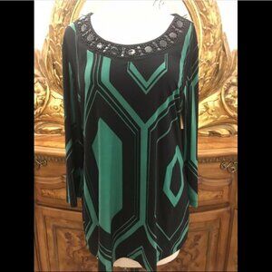 Cacama Beautifully Beaded Top. Size S. Stretch green and black. Geometric. B3